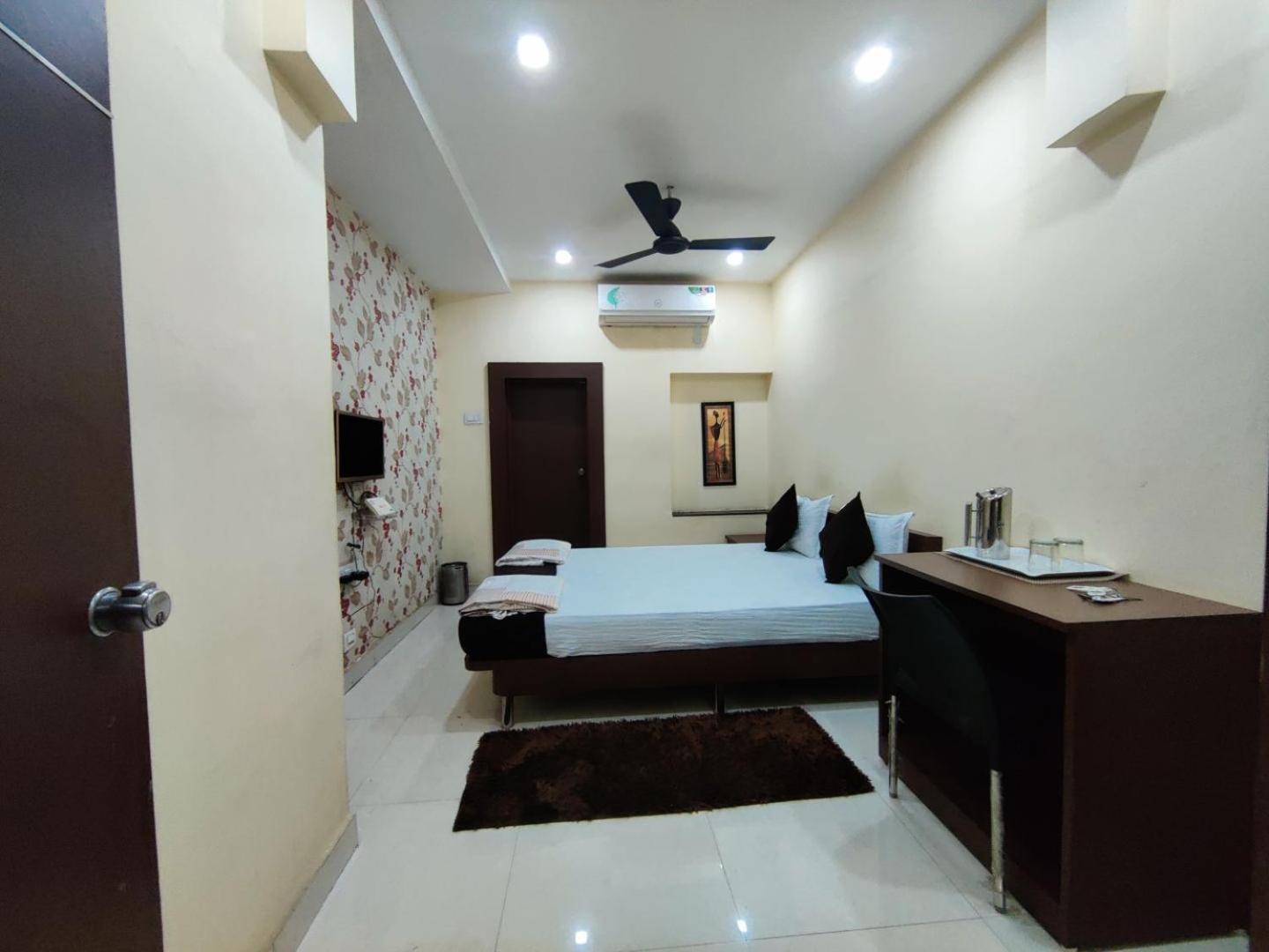Gulmohar - By Mansi Service Apartment Nagpur Exterior photo